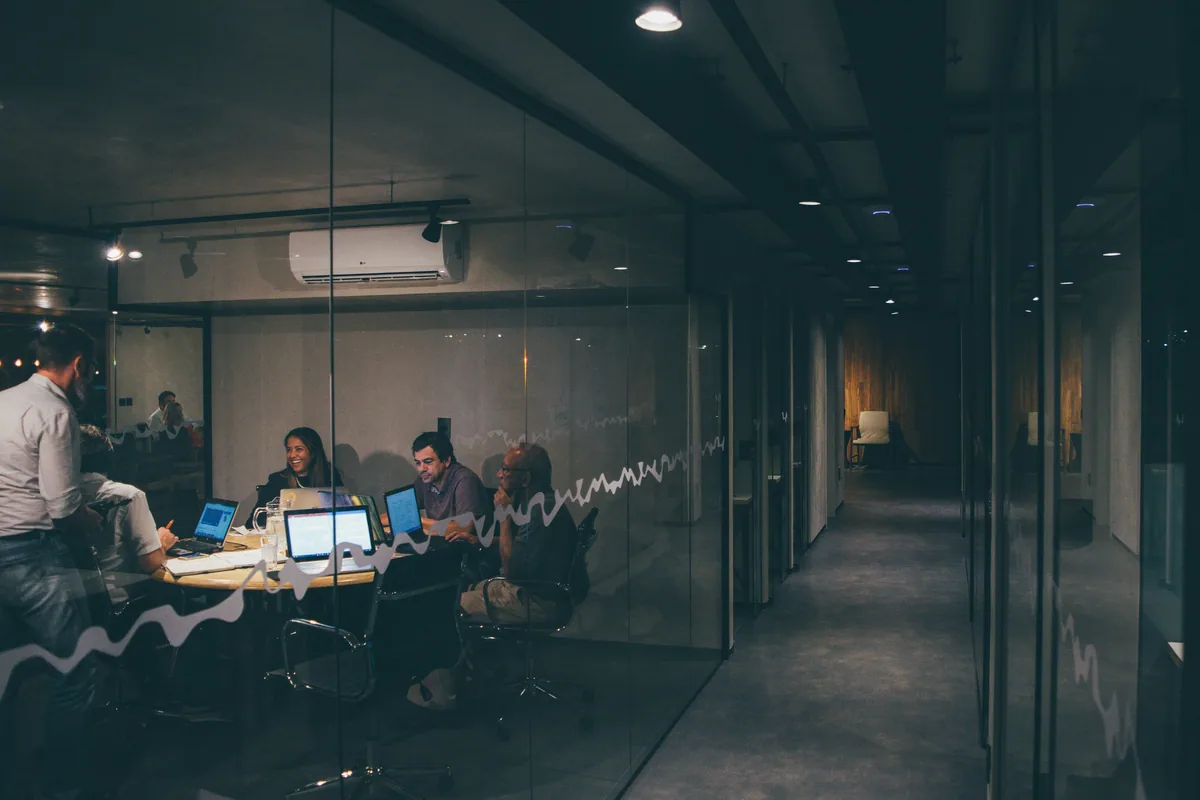 Continuously monitoring technological trends